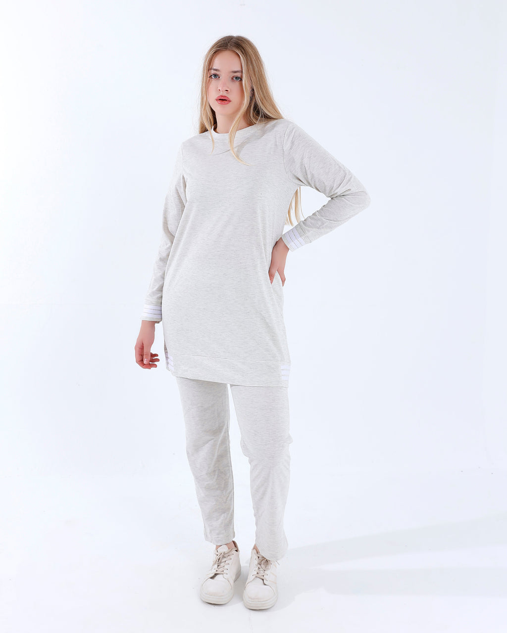 بدلة رياضية شرايط ميلتون أوف وايت