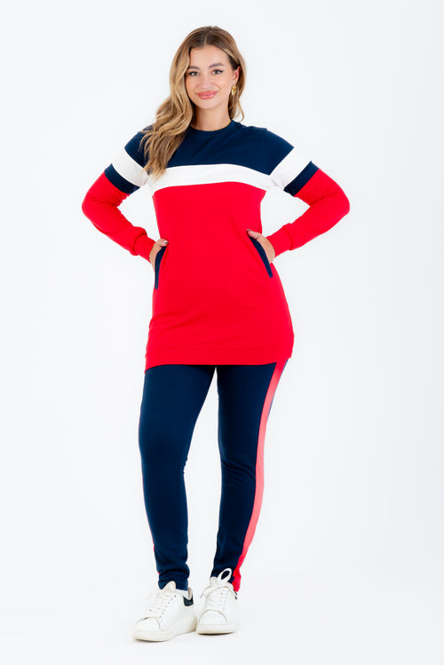 Tenue de sport rouge et bleu marine en coton