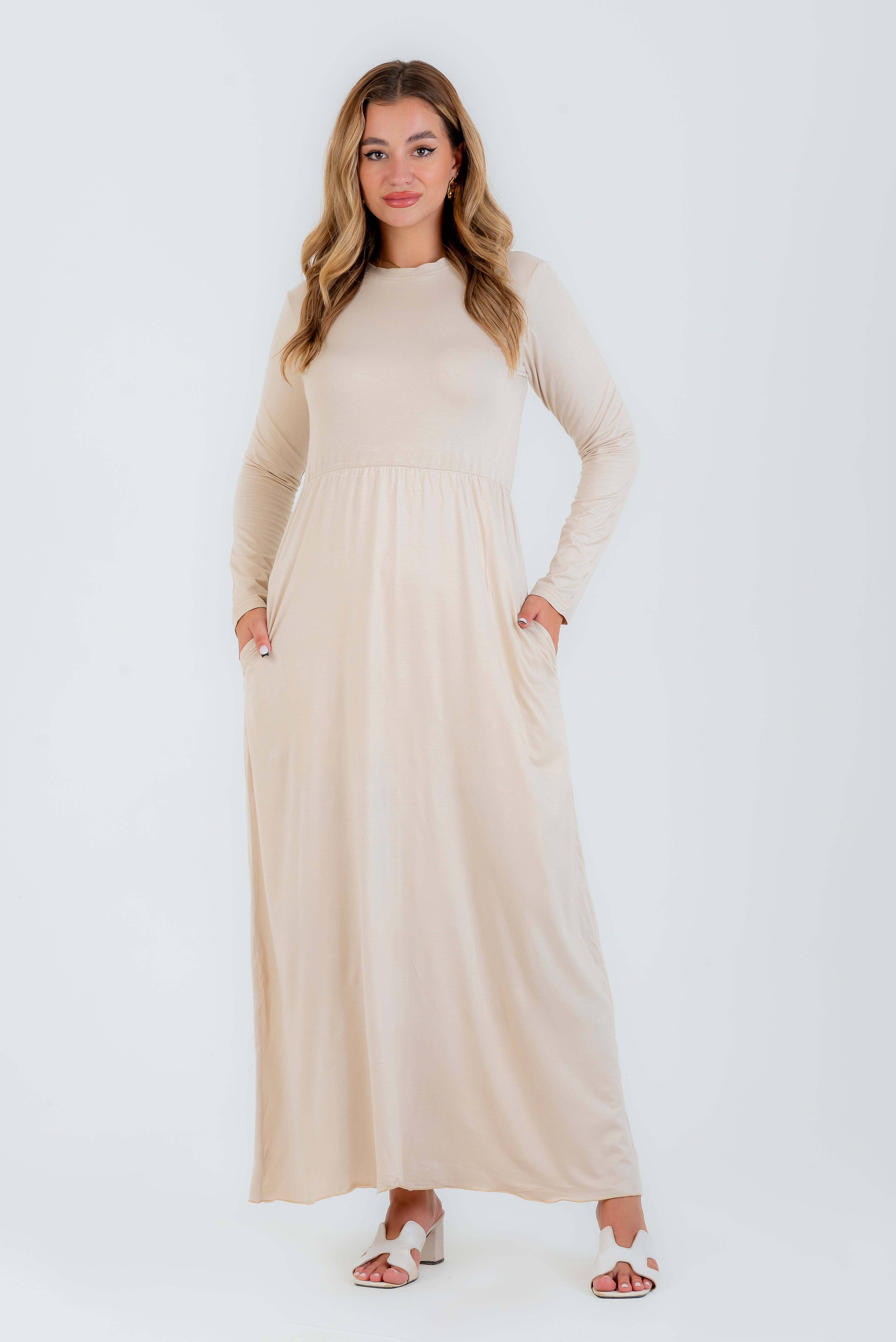 فستان فسكوز طبيعي بأستك من الوسط و جيوب بيج