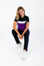 Tenue de sport mauve et noire à manches courtes en coton