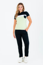 Tenue de sport kaki et noire à maanches courtes en coton