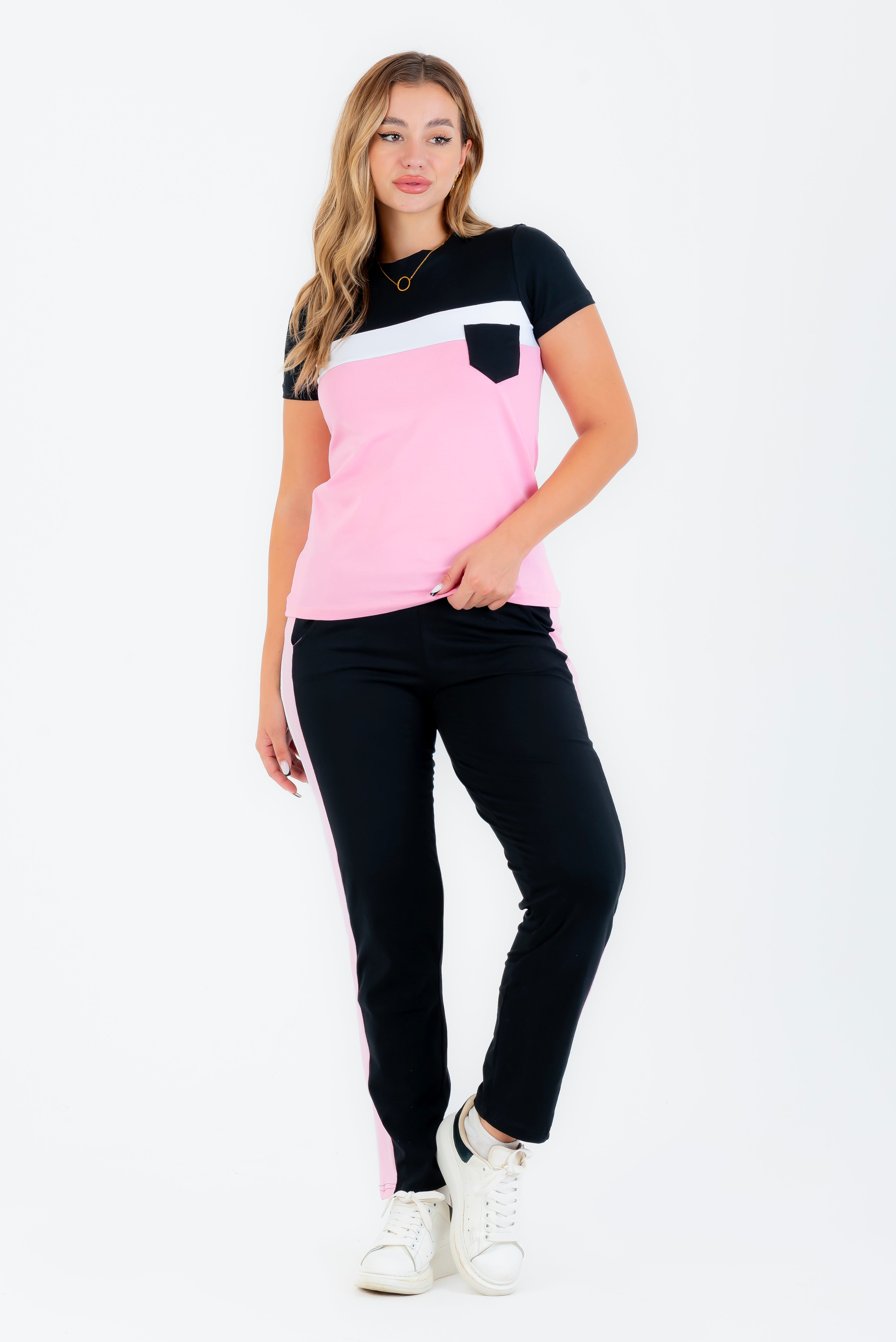 Tenue de sport rose et noire à manches courtes en coton