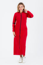 عباية رياضية سادة ياقة عالية بسوستة وجيوب نبيتي فاتح