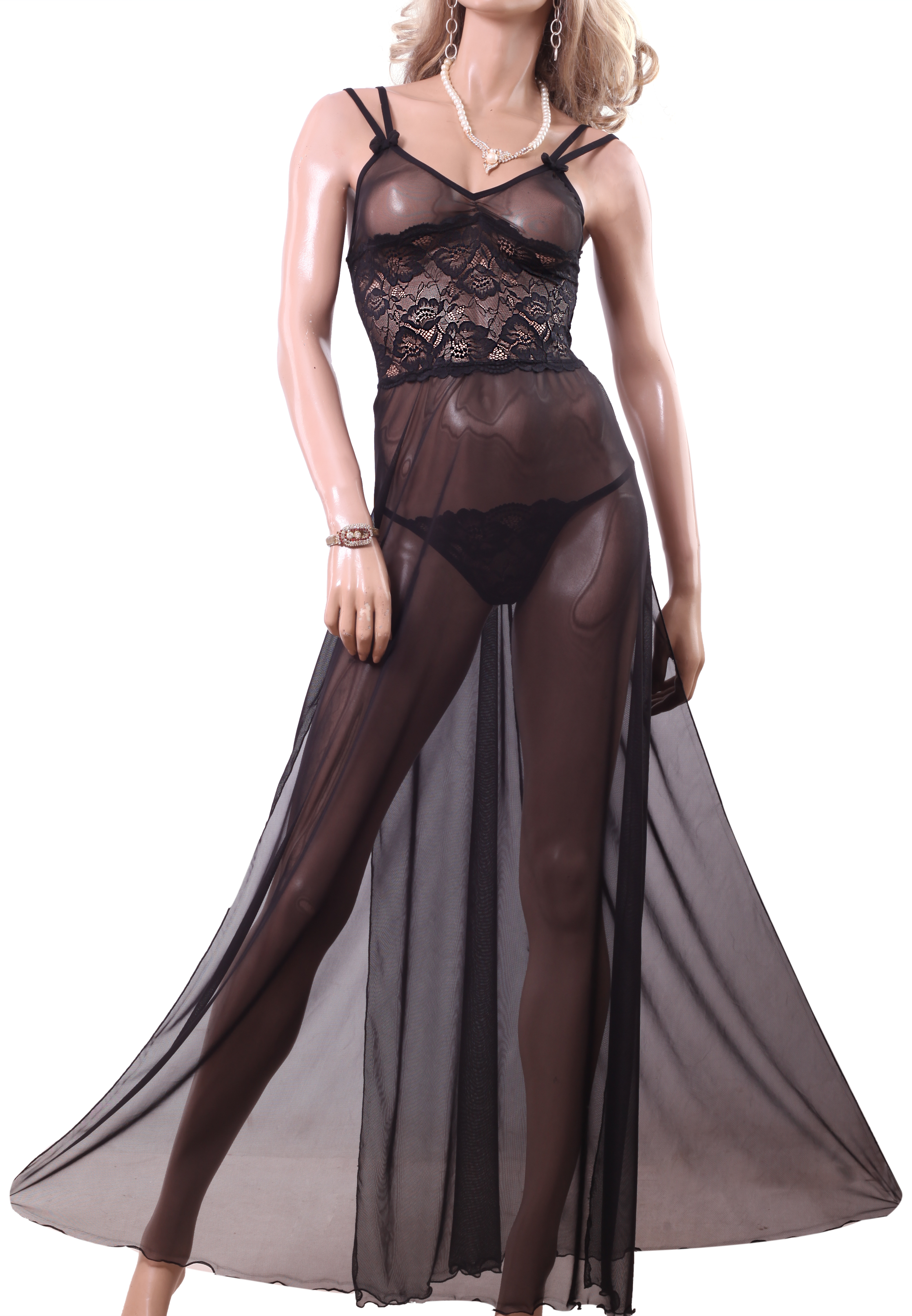 Chemise de nuit longue noire power avec poitrine power