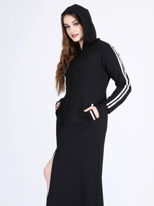 Abaya basique noire unie ouverte