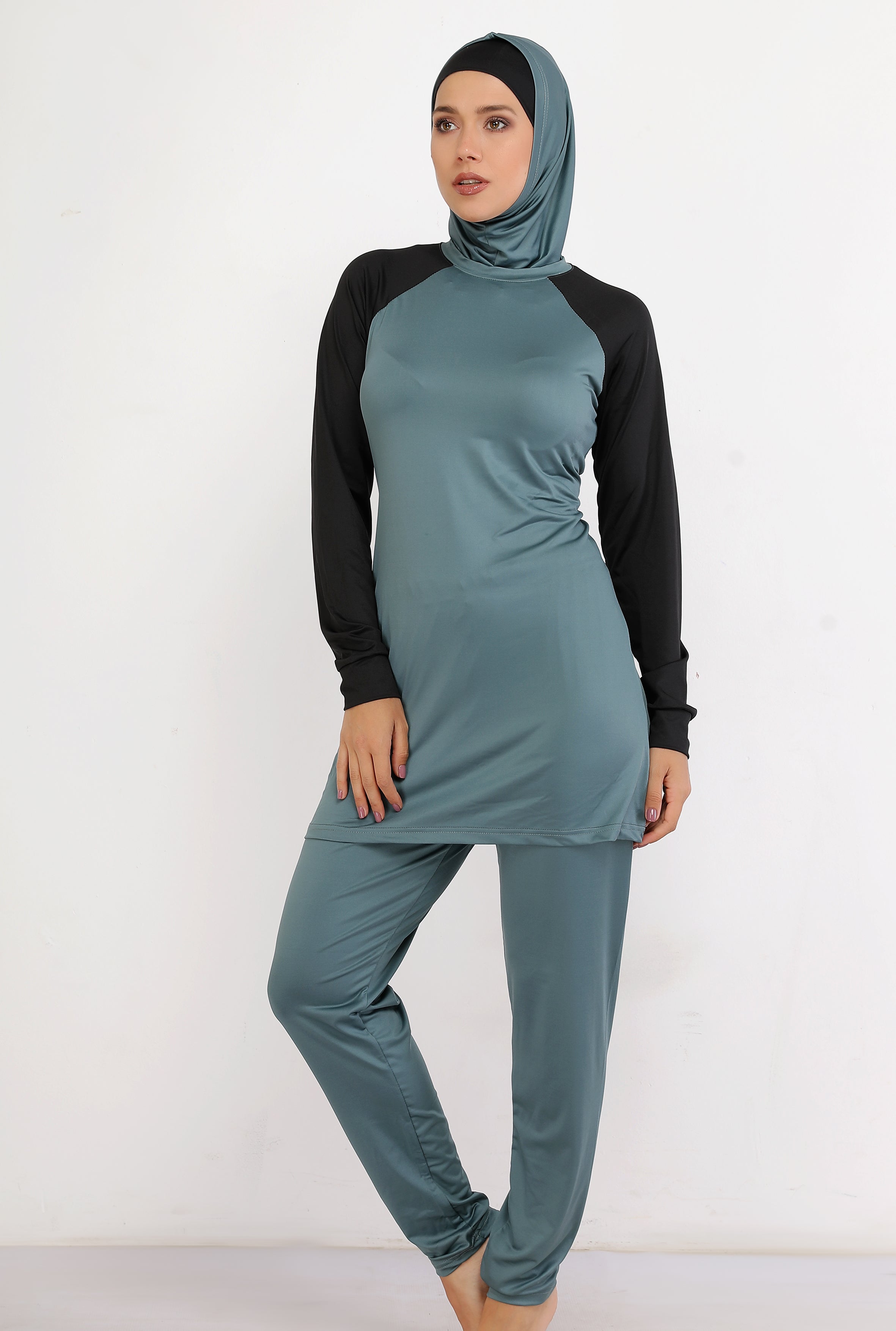 Maillot burkini couleur pétrole et noir avec bonnet/ 2 pièces