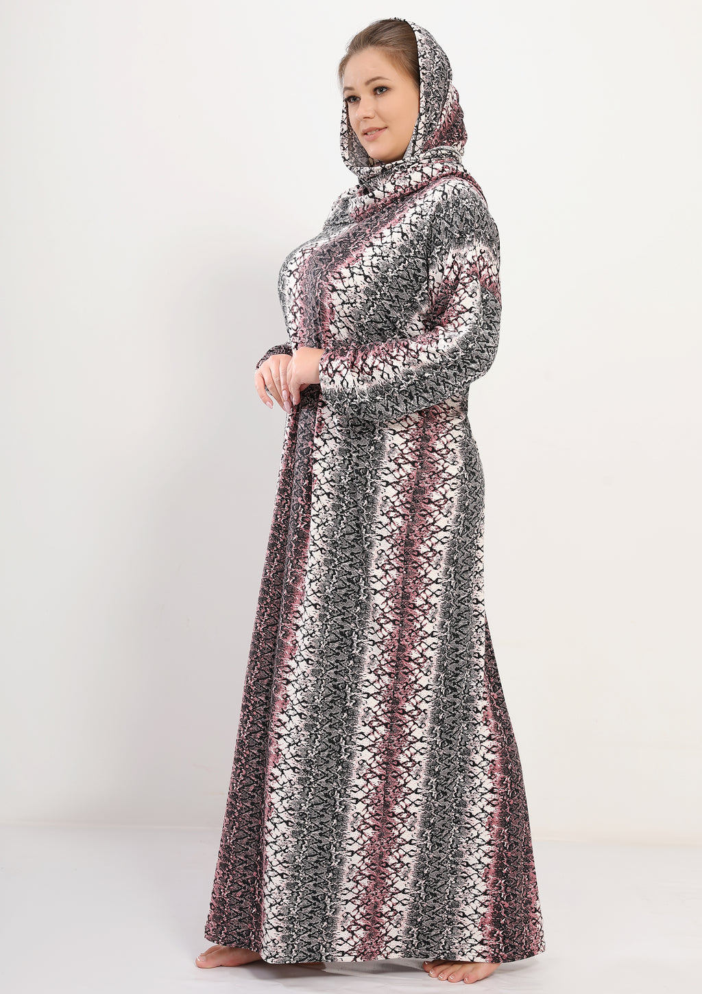 Polyester burgundy Isdal, with tiger design