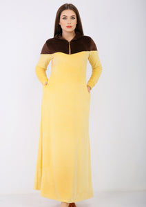 Yellow and brown lining Heidi sport abaya with hood and zipper on the chest