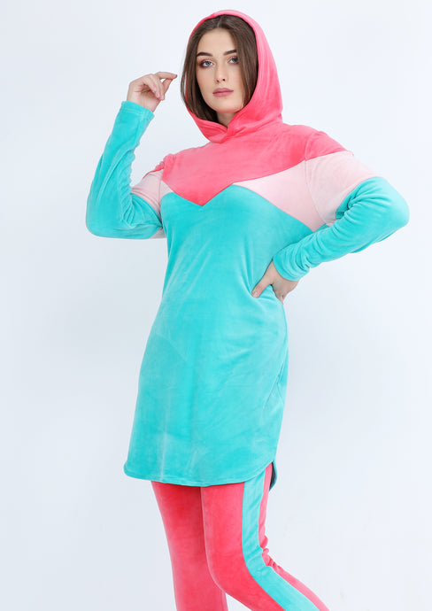 Turquoise and dark pink Heidi pajamas with double-sided lining and hood