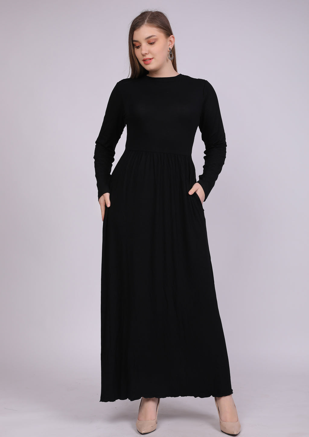 فستان فسكوز طبيعي بأستك من الوسط و جيوب أسود