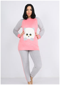 Pink Heidi pajamas with double-sided lining and a panda print on the chest