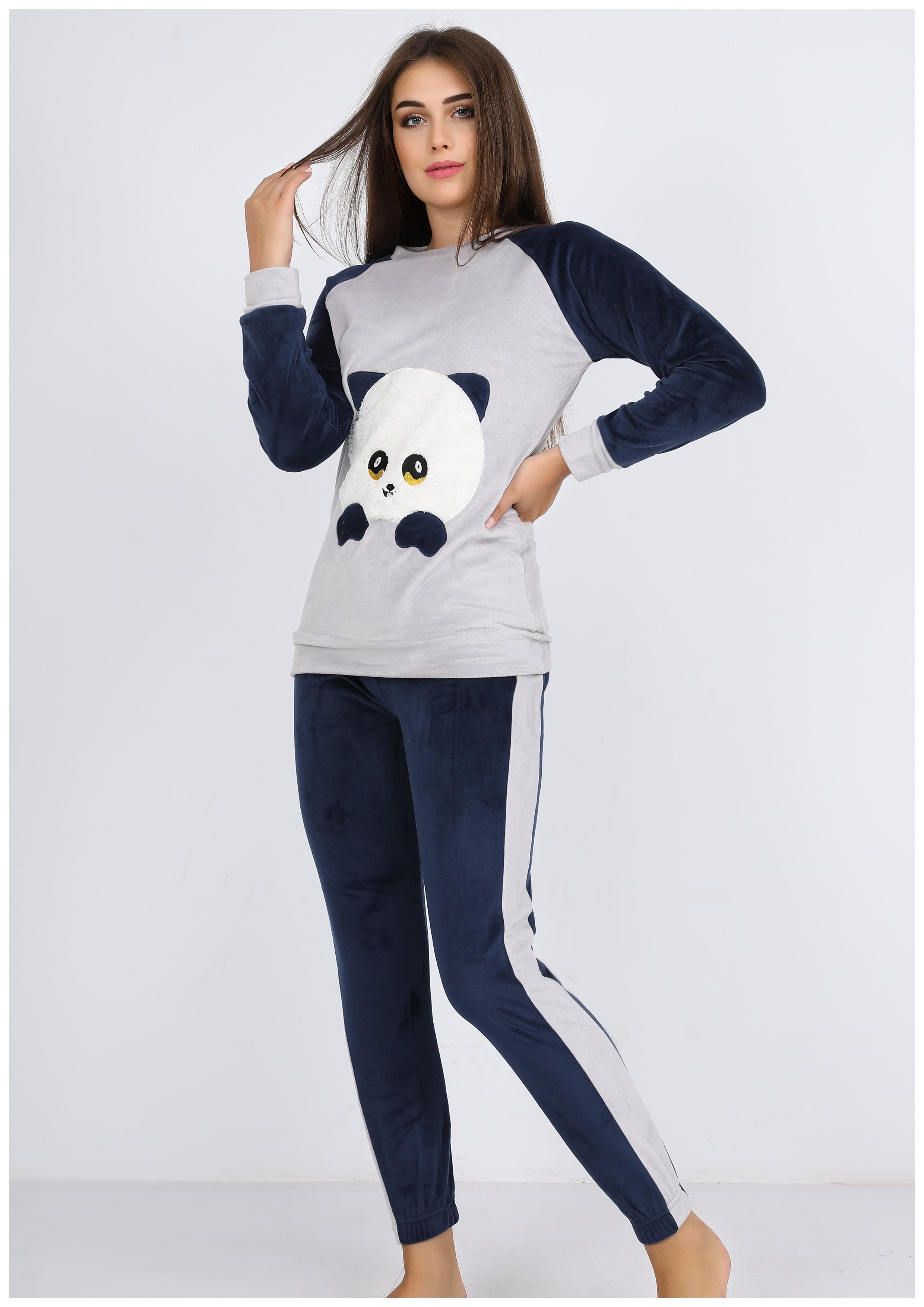Pyjama heidi gris clair à doublure des deux faces avec motif panda sur la poitrine