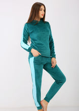 Load image into Gallery viewer, Petrol and sky blue heidi pajamas with double-sided lining, a hood and two outer lines
  
