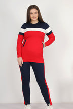 Tenue de sport rouge et bleu marine en coton