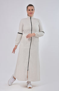 Abaya sport couleur challis à col haut avec fermeture éclair et poches